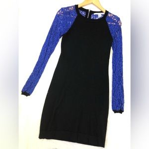 Diane Von Furstenberg knit dress with lace sleeves and back